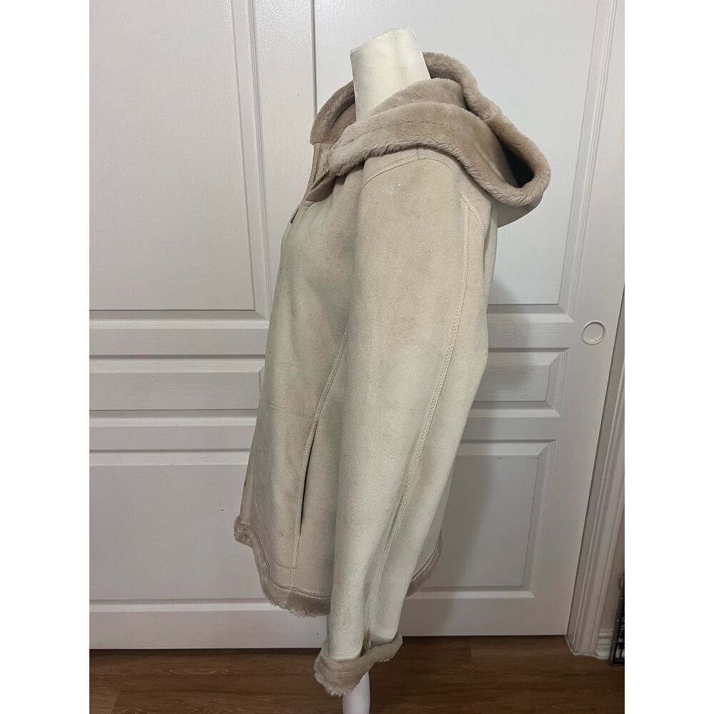 Esprit Faux Shearling Cream Jacket - Picture 8 of 16
